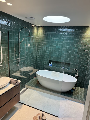 Non Stop Tiling in Dandenong