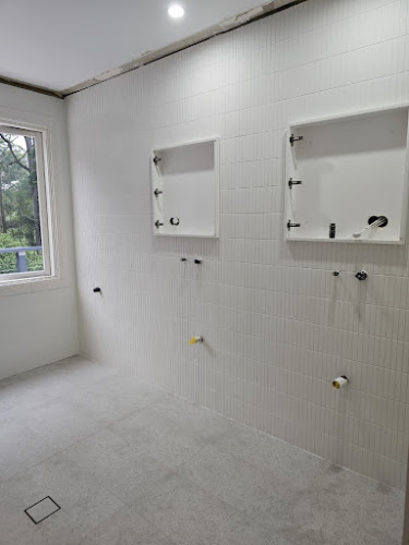 S Tiling Trading Service in Asquith