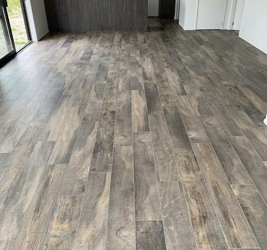 Tiling gold service in Liverpool